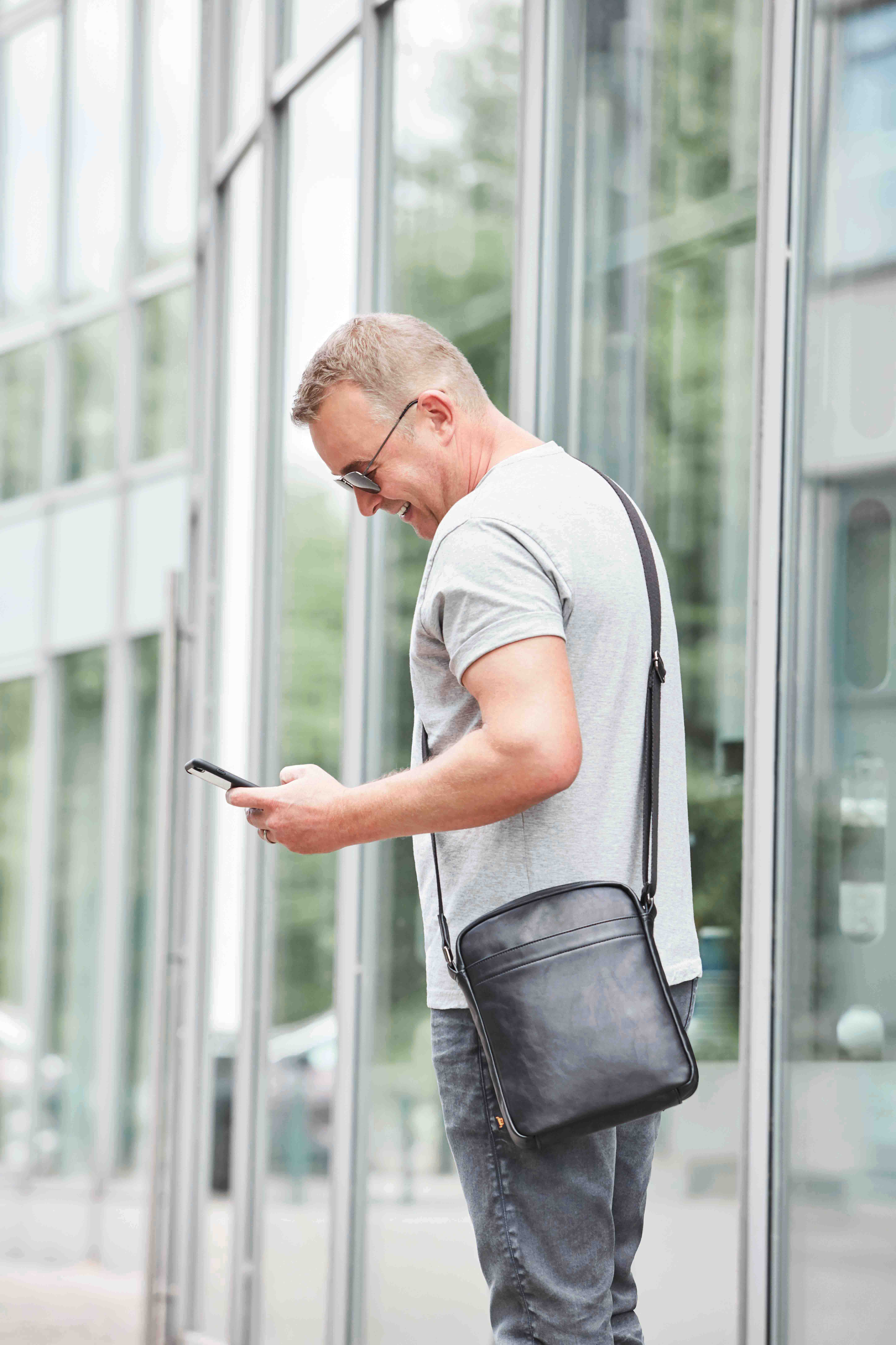 CrossBag COMMUNITY in daily life