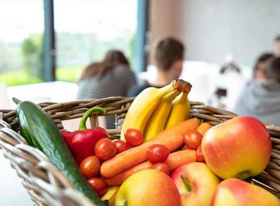 Employee benefit: Fruit basket Empolyee benefits at Halfar like weekly fruit baskets